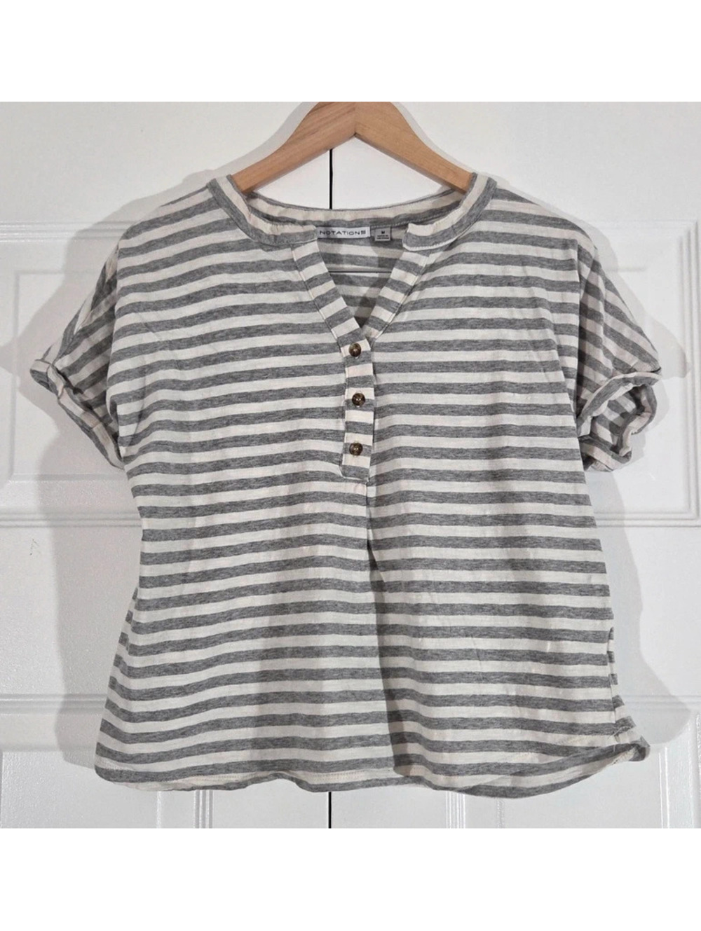 Notations Women's Medium Gray White Stripe Henley Short Sleeve Cotton Top #1683